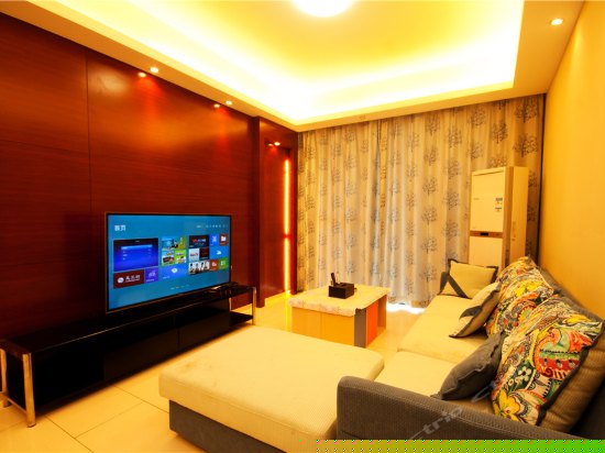 豪华开放式大床房