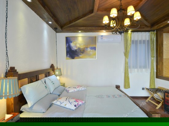 风情院唯美大床房