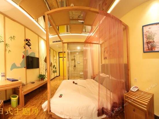 主题房C