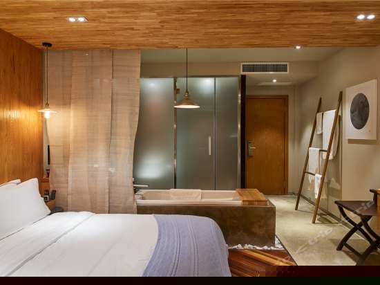 最美夕阳海景大床房