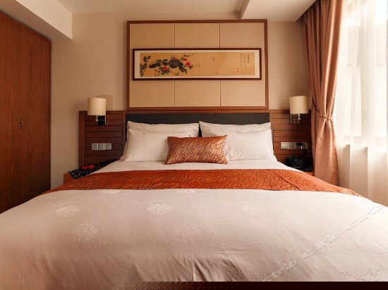 书香府邸套房一卧一厅