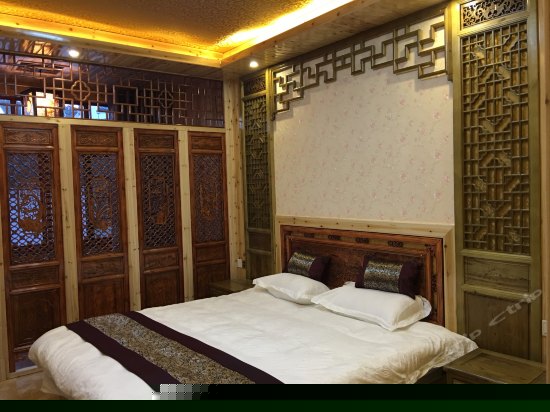 经典豪华大床房