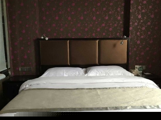 普通单人间（无窗）