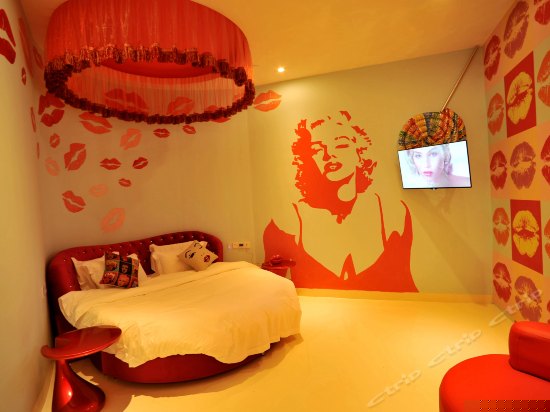 依恋之 fun(无窗)