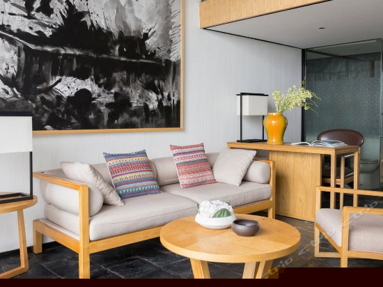 蜜月阁楼星空复式海景房