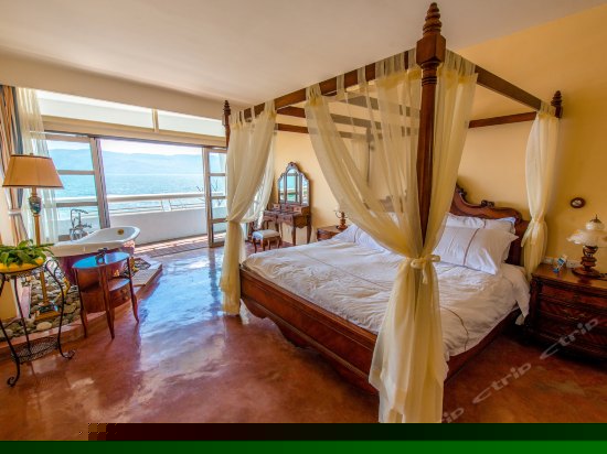 美国乡村风情海景大床房201房