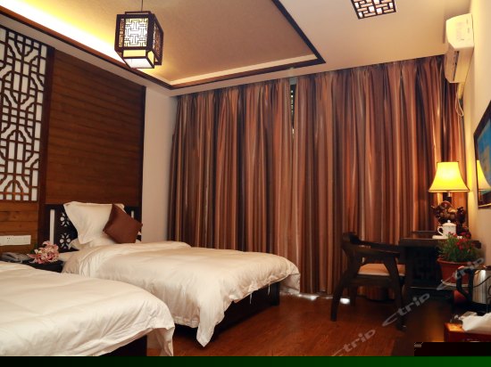 朱楼翠阁观景房