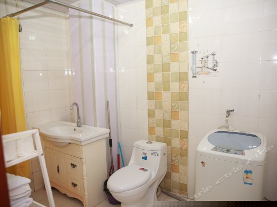 温馨四口家庭双床房