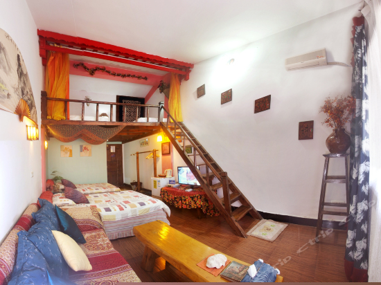 4人小阁楼（家庭式）