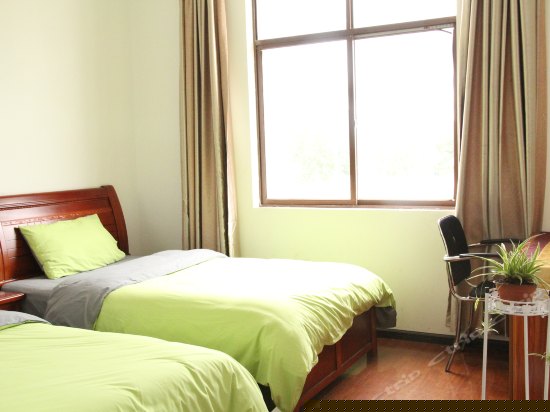 青涩时光豪华标准间