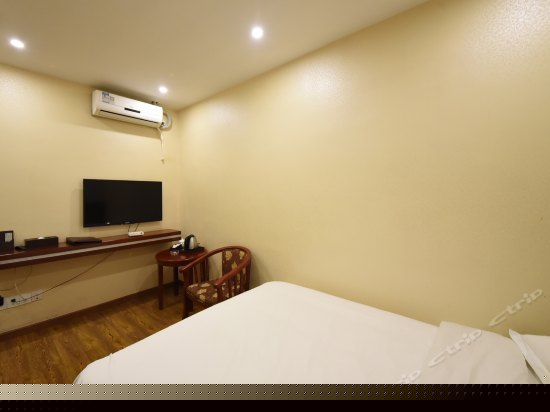 标准单人房（无窗）