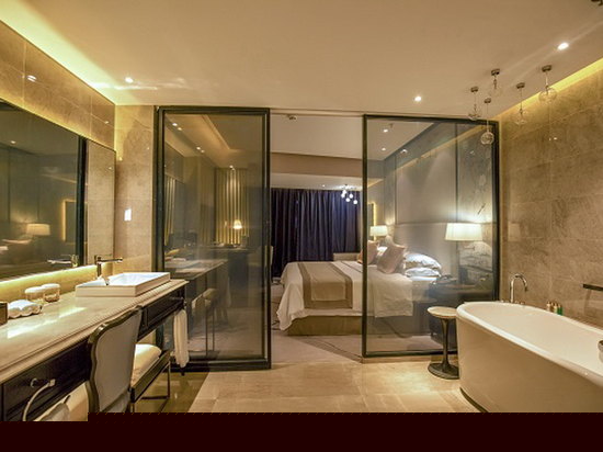 豪华海景大床房