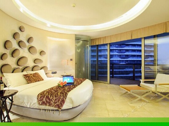 诺曼王朝豪华海景子母套房