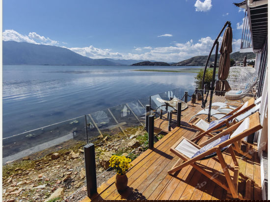 F102海景露台大床房