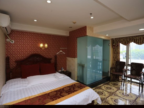 豪华型机麻单间