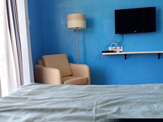 海景悬空大床房