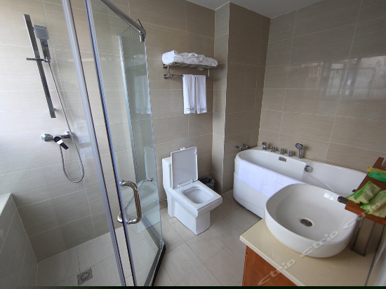 美式田园高级大床房