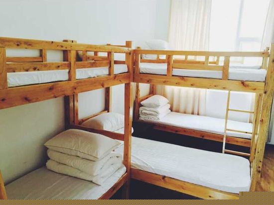 女生六人间（床位）