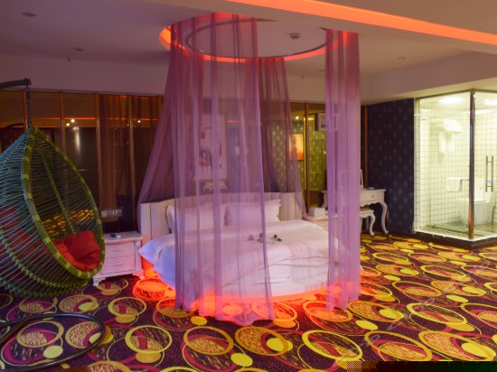 凯撒之夜奢华情侣房