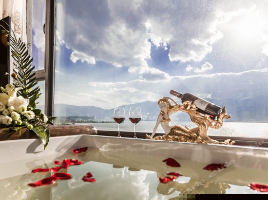 观沧海原创海景套房