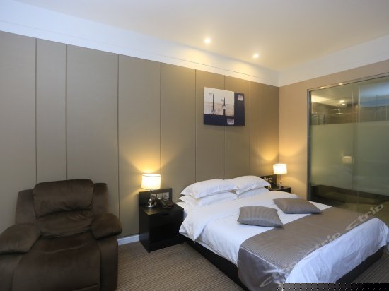 特价房（无窗）