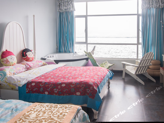 普通海景大床房