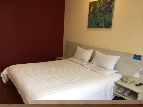 零压高级大床房