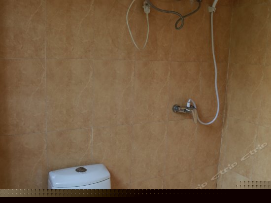 室外独卫双床房