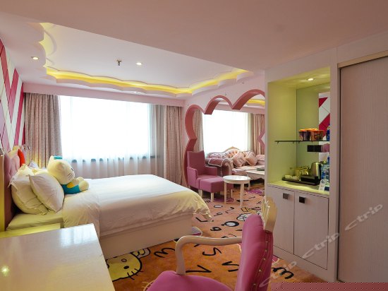 Hello  kitty 豪华套房