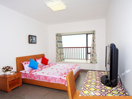 无敌海景三房二厅