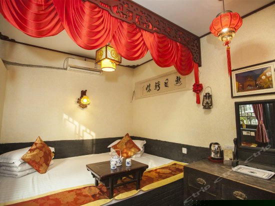 古色古香标准大床房