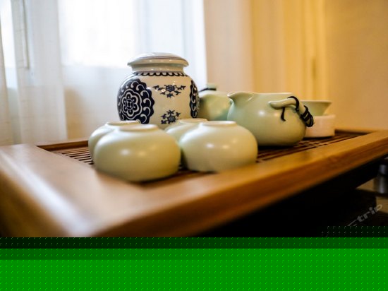 西窗画梦别院(带独立露台)