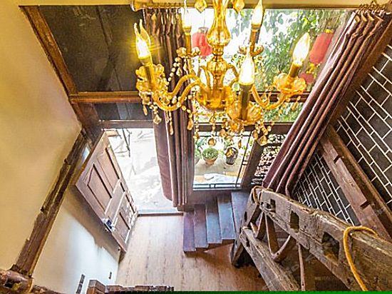 复式阁楼大床房