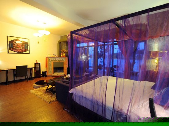 豪华海景大床房07