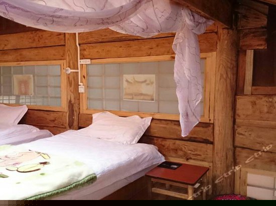 二楼榻榻米双人间