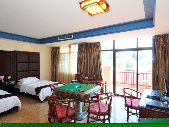 豪华双人房(电脑房）