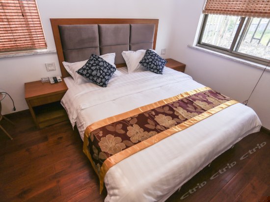 小木屋精品大床房