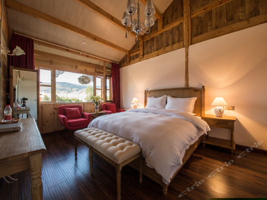 闲情逸致家庭房