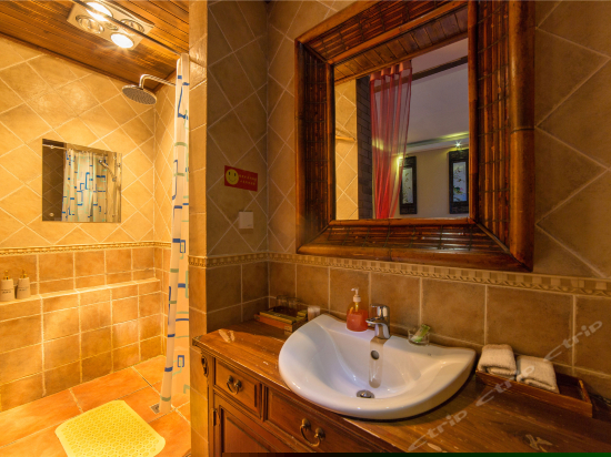 一号院朴素大床房