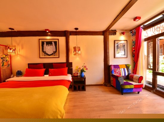 纳西明清大床房