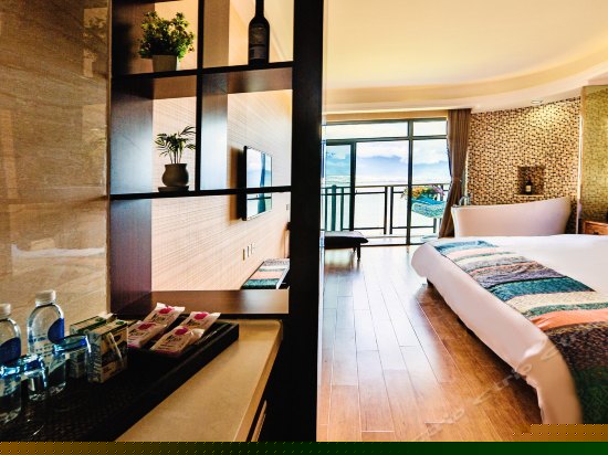 270°海景独立阳台大床房