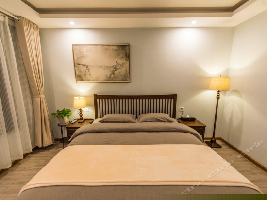 苍山景观豪华大床房