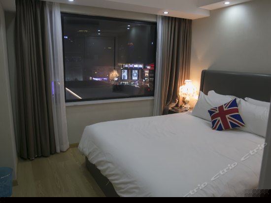 西子景颐家庭套房