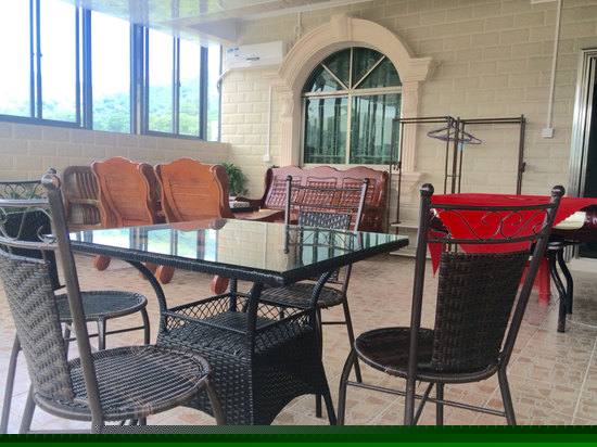 三房三卫一娱乐室