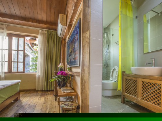 阳光大床房（锦书）