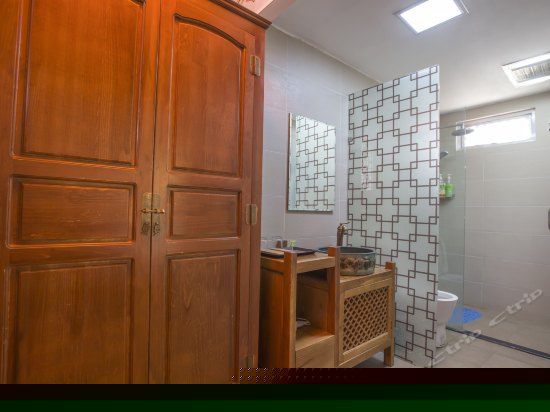 庭院阳光大床房