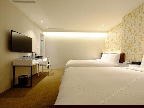 璞丽3人房(无窗)