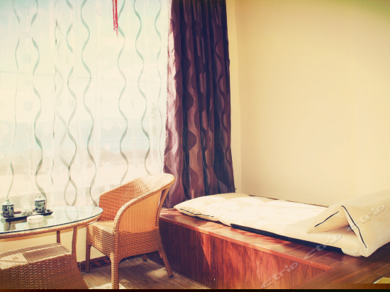 湖景舒适双床房