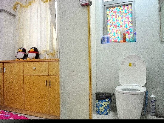 套房（两房一厅）