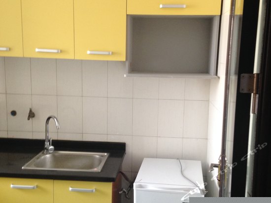 精品三人大床房